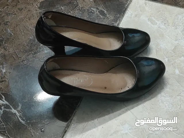 Other With Heels in Giza