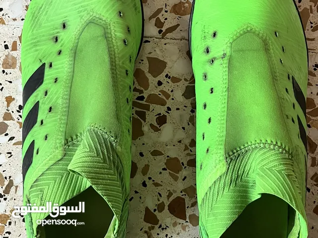 احذية اديداس جزم رياضية - سبورت للبيع : افضل الاسعار في الإمارات