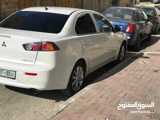 متسوبيشي لانسر