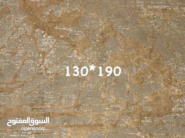 بيع أربع قطع فراشات استعمال نظيف جداً و الصور واضحات ل شكلهم و مقاساتهم