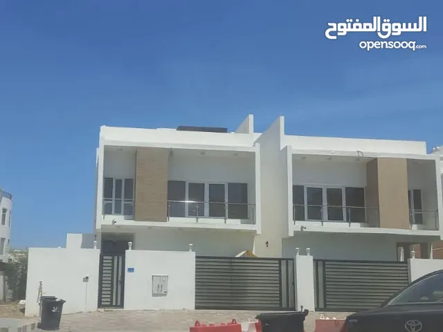 400 m2 5 Bedrooms Villa for Sale in Muscat Al Mawaleh
