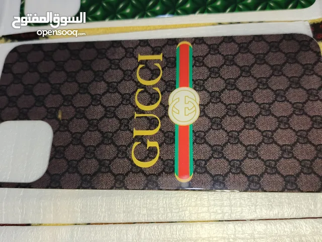 ضهر ايفون زجاج 11 برو ماكس بدون لاسق 70 قطعة سعر القطعة الف يفيد اهل الصيانة والطباعةتجي منة بي