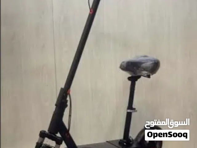 سكوتر كهربائي ESCOTER PRO MAX مكسور الفراشه يلي ورا اما باقي السكوتر بحاله وكاله