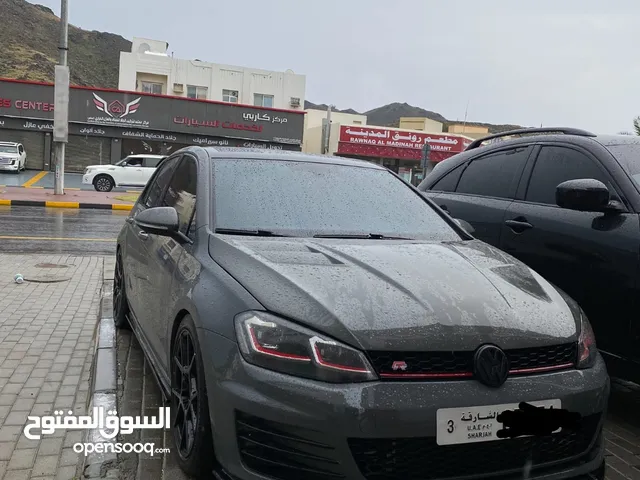 جولف Gti بانوراما موديل 2015 محول 2019 توربو فل الفل فتحة سقف وشاشة السيارة مسرفسه بالكامل