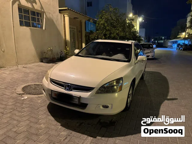 للبيع هوندا اكورد 2007