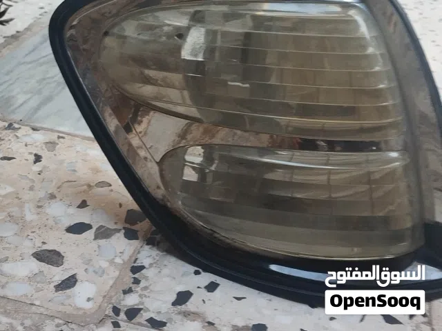 فليشتة سكويا او تندرا جهة يمين (الراكب) موديل من 2000 ل 2004