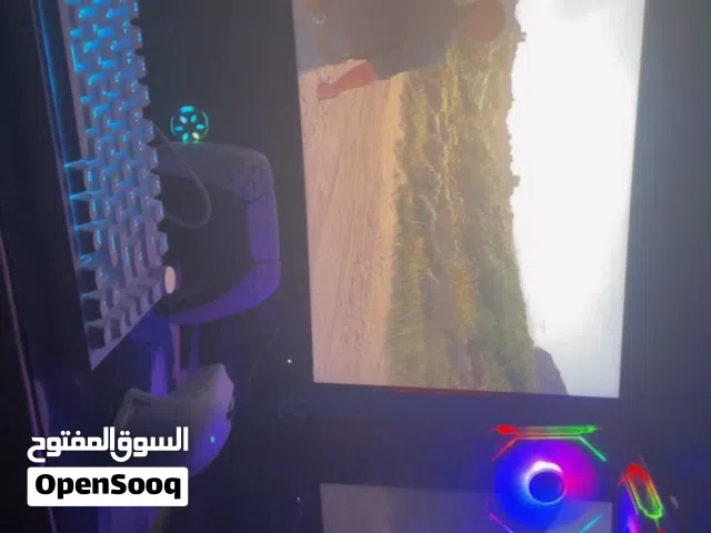 للبيع بي سي كرت 4060