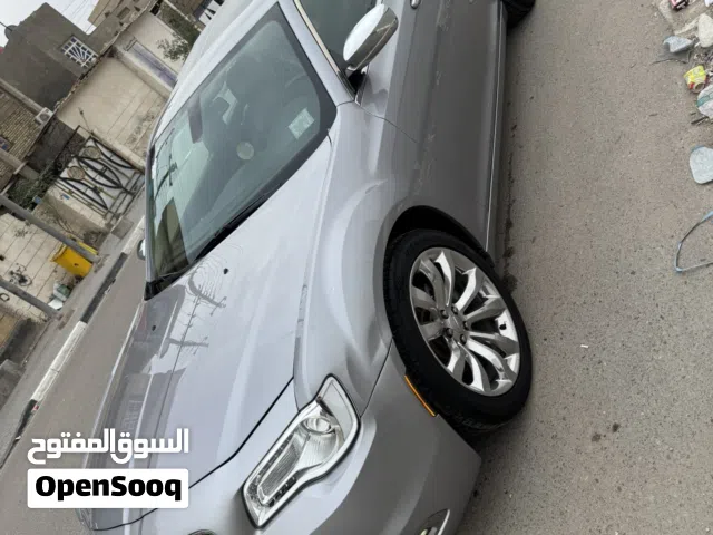 2017 كرايسلر 300 300S V6