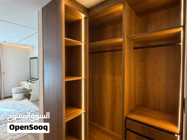 شقه للبيع استلام فوري متشطبه بالكامل في التجمع الخامس جاهزه للمعاينه