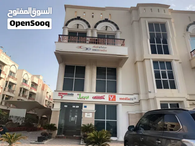 للايجار شقق مكونة من 1 غرفة وصالة بالسيب 1BHK Flats