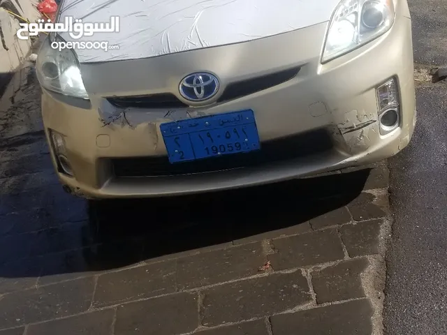 Used Toyota Prius in Sana'a