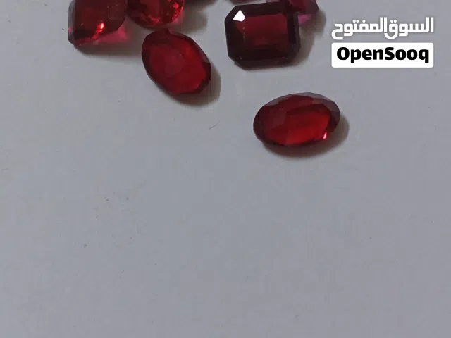 مجموعة أحجار كريمة عدة انواع مختلفة