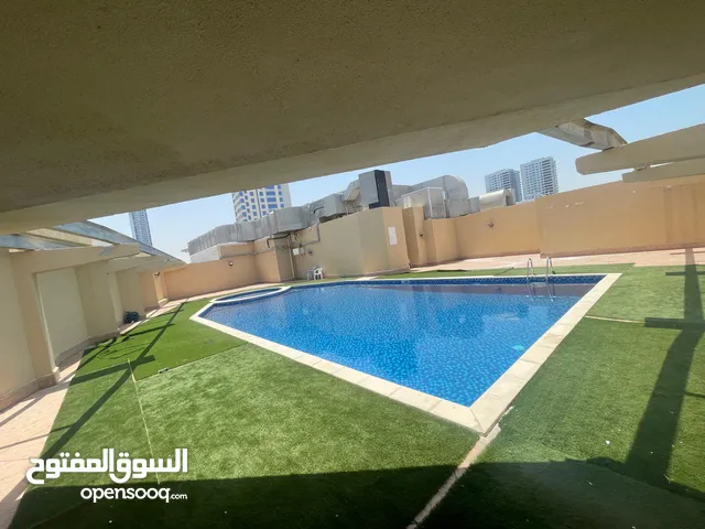 1800ft 3 Bedrooms Apartments for Rent in Sharjah Al Majaz