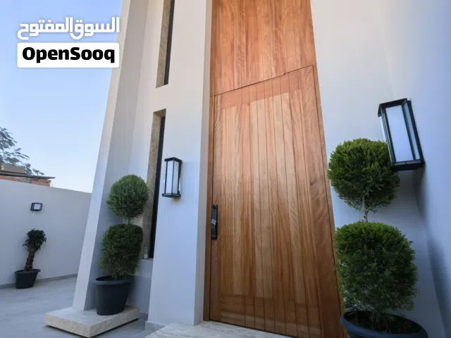 فيلا دورين وملحق جميله في داخل مخطط العام السراج