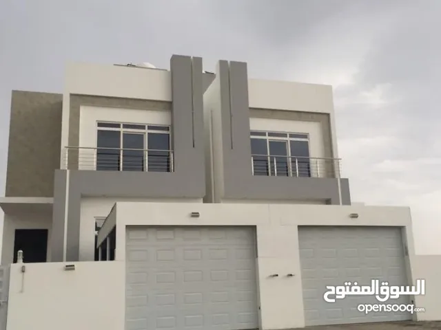 285 m2 4 Bedrooms Villa for Sale in Muscat Amerat