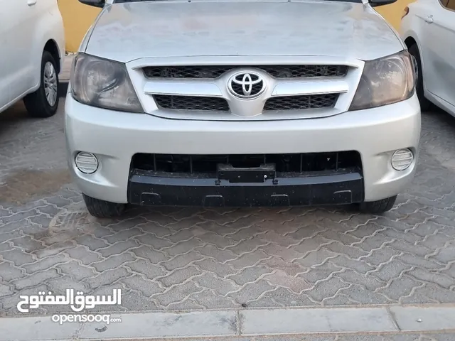 Used Toyota Hilux in Al Ain
