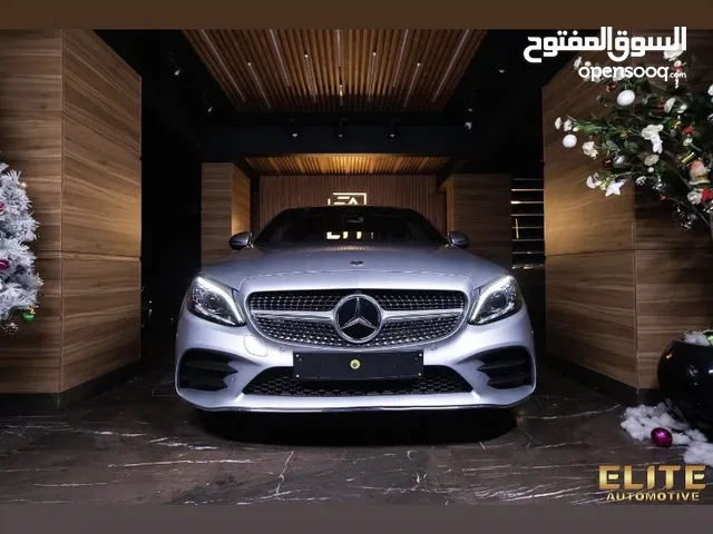 Mercedes c200 Amg كامل الإضافات بوضع الشركة