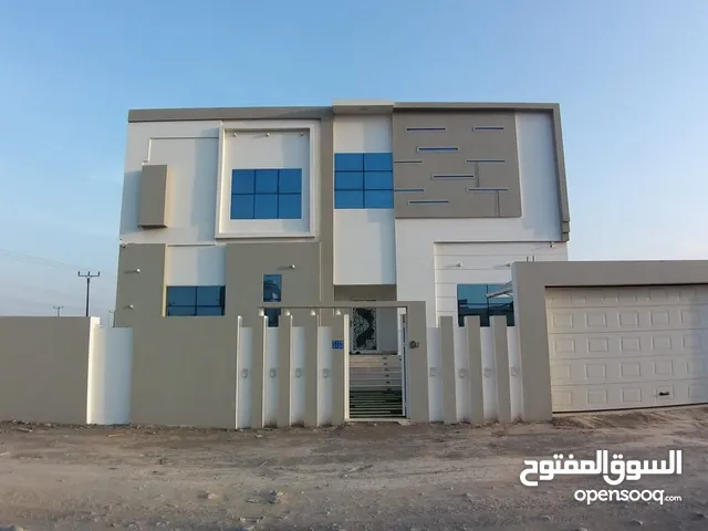 698m2 More than 6 bedrooms Villa for Sale in Muscat Al Khoud