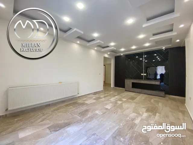 230m2 4 Bedrooms Apartments for Sale in Amman Um El Summaq