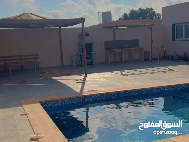 2 Bedrooms Chalet for Rent in Tripoli Tajura