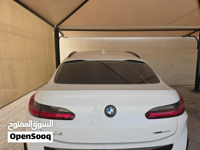 2022 بي ام دبليو الفئة X4 X4 xDrive30i