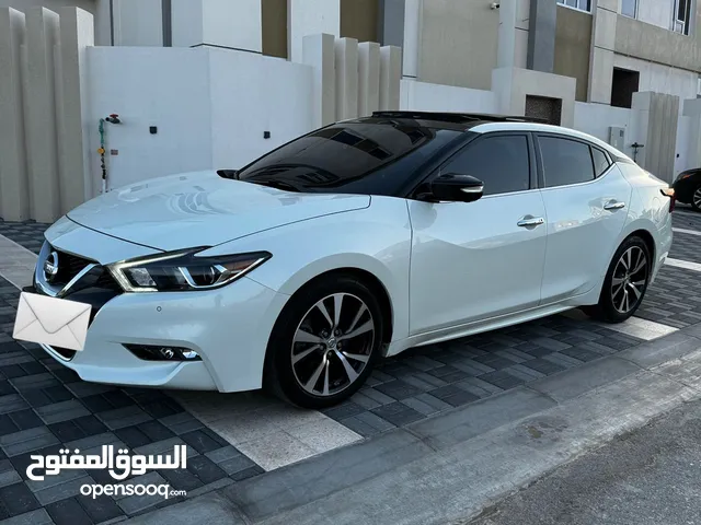 Nissan Maxima Platinum 2017 in EXCELLENT CONDITION for sale!!!