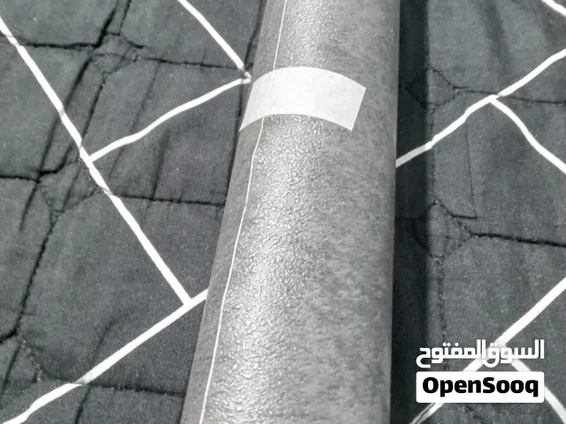 جلاد طاولة بللون الرصاصي