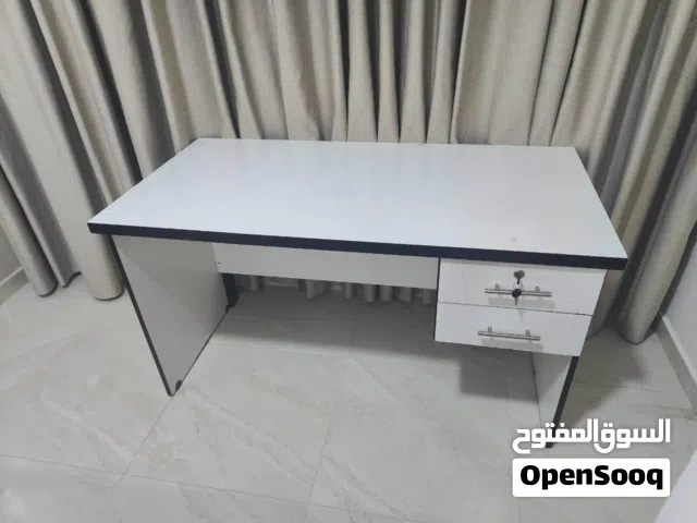 مكتب للدراسة