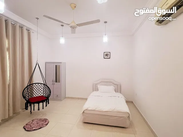 غرفة راقيه للموظفات في الموالح الجنوبيه / الوصف مهم