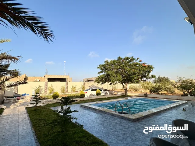 2 Bedrooms Chalet for Rent in Tripoli Tajura