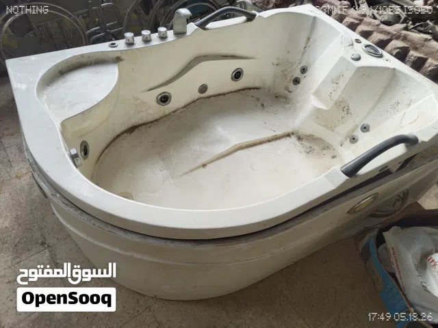 جاكوزي لشخصين