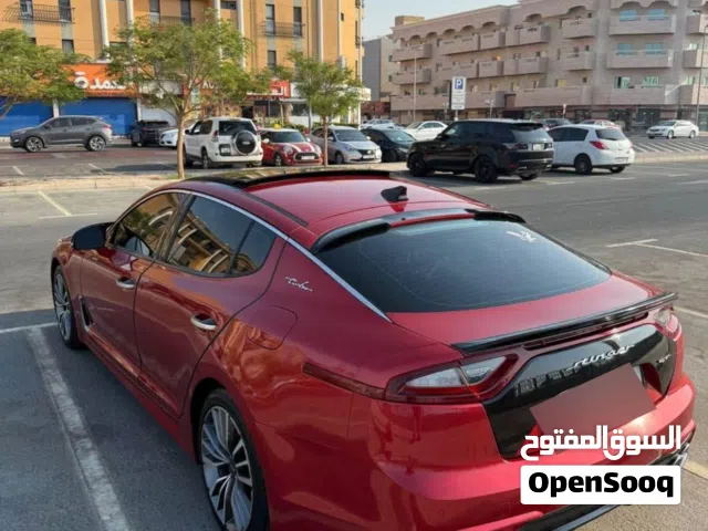 2019 كيا ستينجر GT