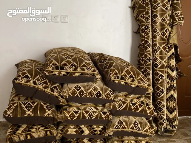 كنب و باطرمه للبيع سبب البيع نقلت من البيت