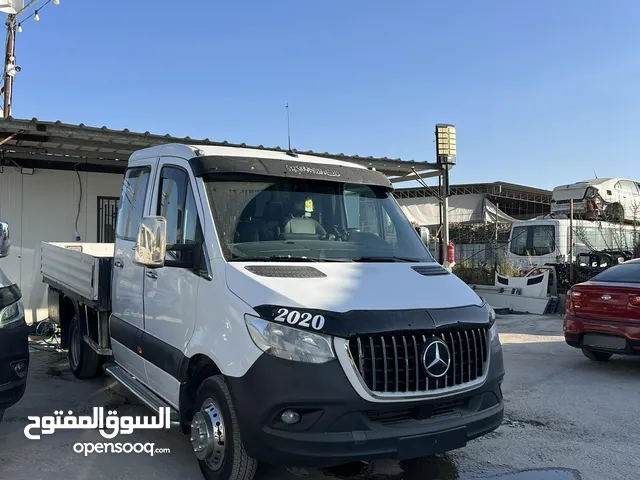 مارسيدس 519