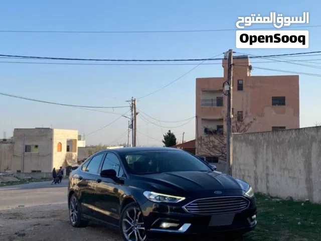 2017 فورد فيوجن Titanium