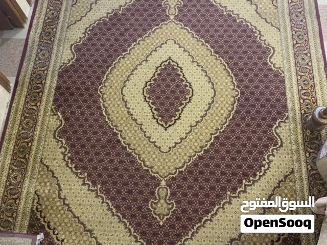 زولية قياس 5في 4 مكصوصة كصة بسيطة سبب البيع كبيرة على المكان