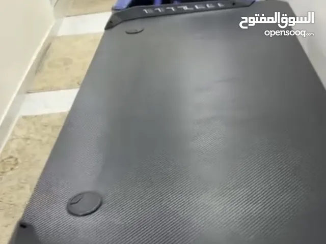 للبيع كرسي وطاوله وسكان