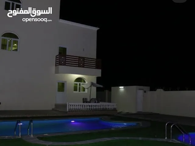 عاجل شاليه للبيع في صور على البحر مباشرة بسعر مميز جداً التواصل للجادين فقط