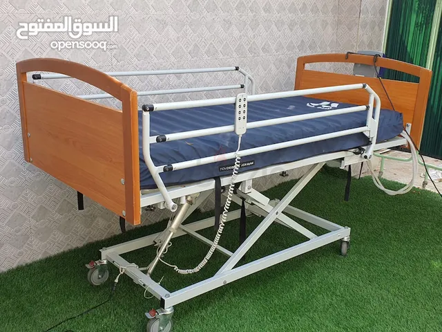 سرير كهربائي بحالة ممتازه