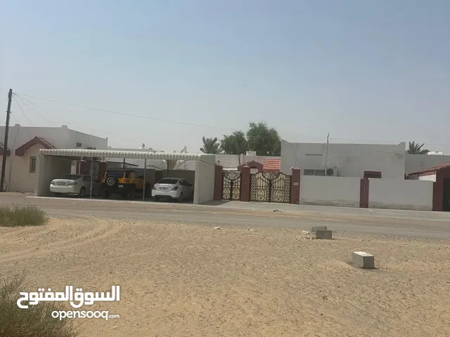 800 m2 More than 6 bedrooms Townhouse for Sale in Sharjah Other