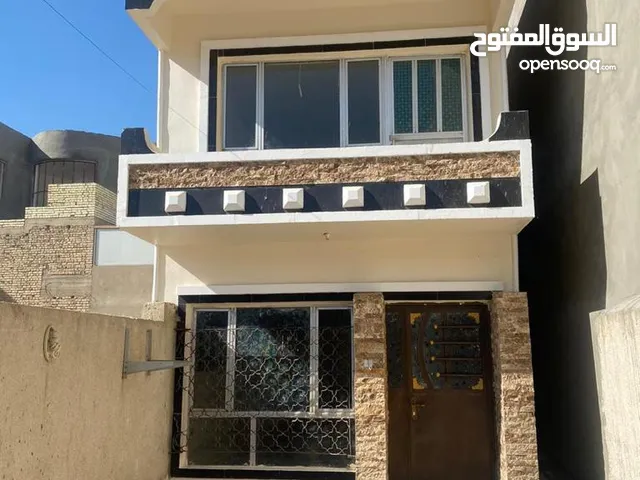 141m2 4 Bedrooms Townhouse for Sale in Baghdad Mansour
