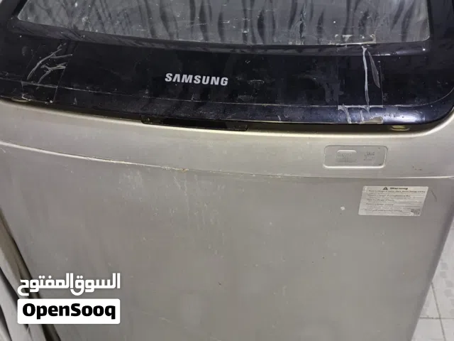 غساله للبيع وبيها مجال