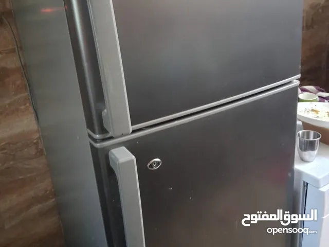 متاح اثاث منزل وكهربائيات للبيع بسعر ممتاز