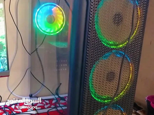 pc كمبيوتر للبيع مع كامل الأغراض