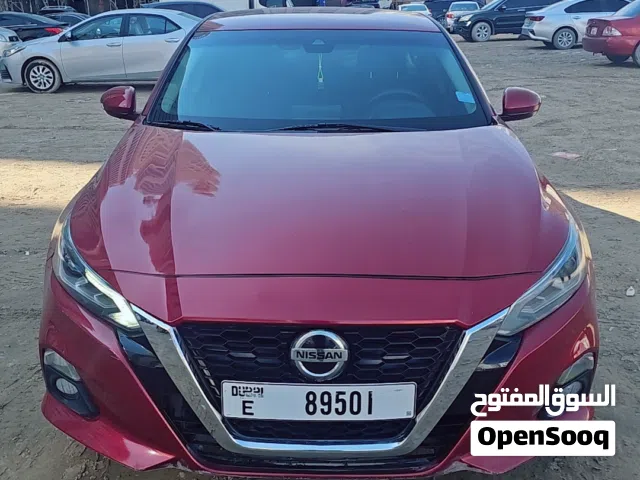 Used Nissan Altima in Ajman