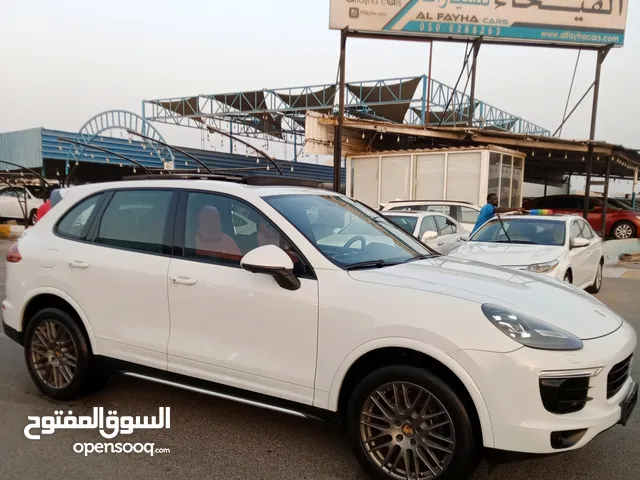 Porsche Cayenne V6 3.6L Full Option Model 2017( Platinum Edition agency status)