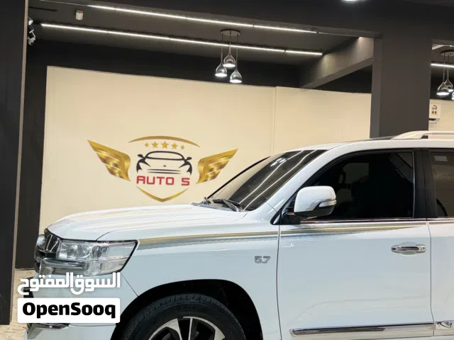 لاندكروزر 5.7 V.xr