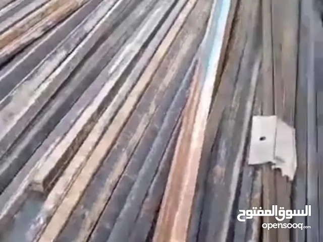 : خمسة هناقر تامات مش راكبات  بالسندوش