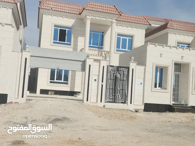 650 m2 More than 6 bedrooms Villa for Sale in Al Daayen Umm Qarn