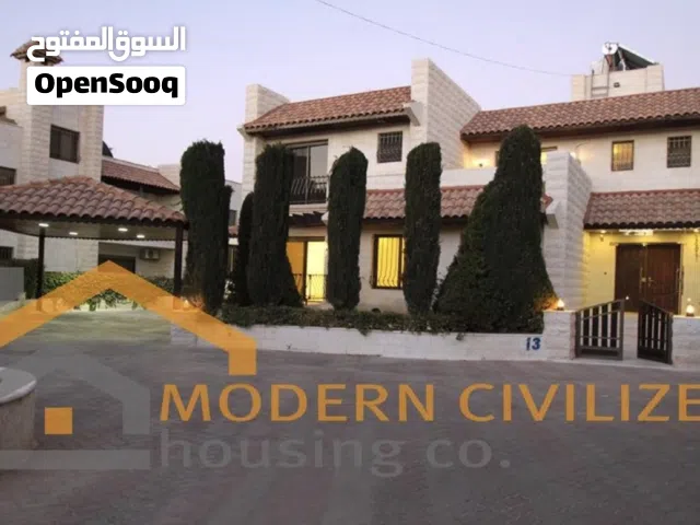 680 m2 More than 6 bedrooms Villa for Sale in Amman Dabouq